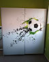 detská izba - vstavaná skriňa s futbalovou loptou - Futbalová tapeta Soccer design